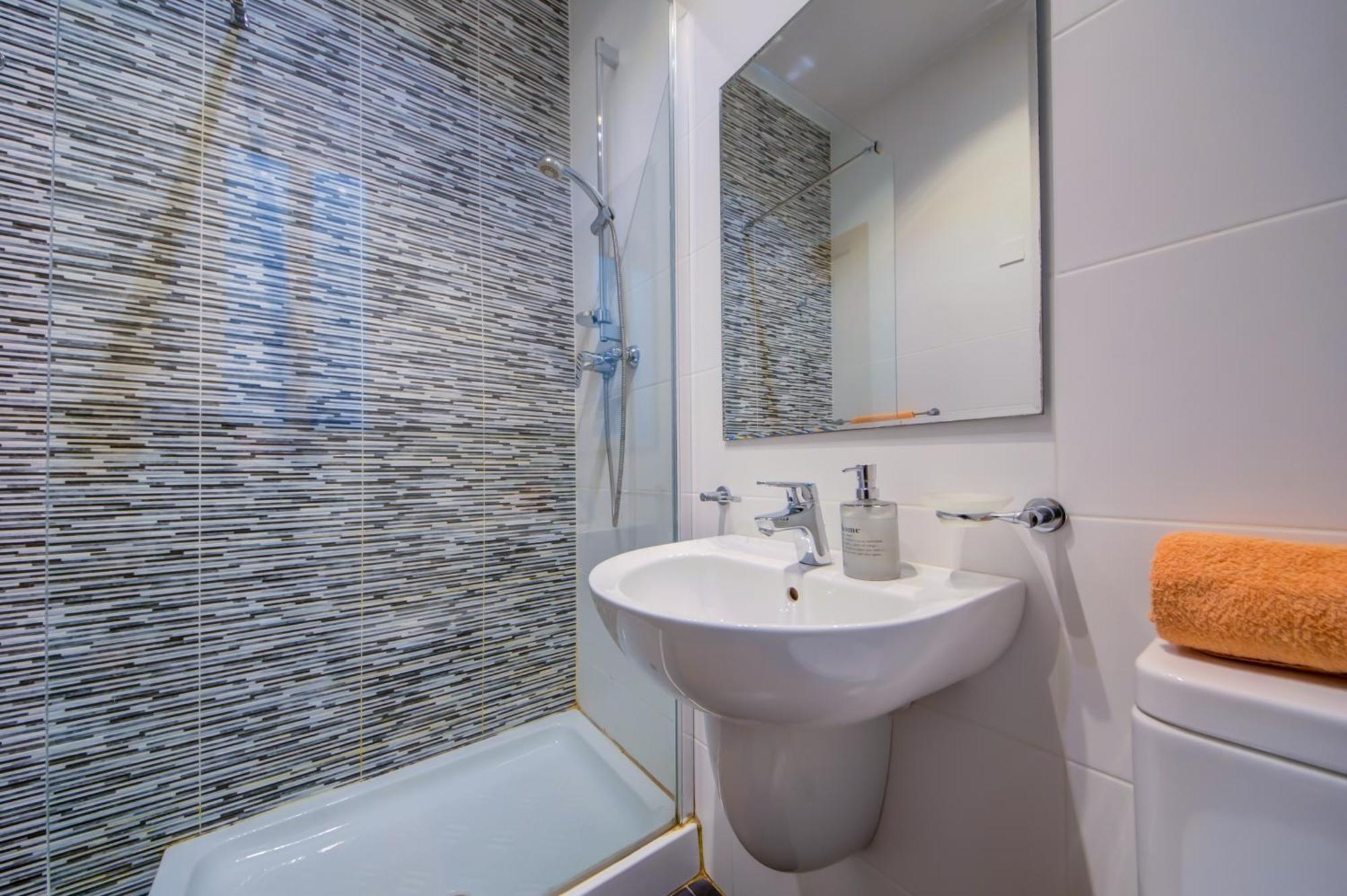 Stylish 2Br Apt With Balconies In St Julians, Paceville - Apt 6 By Vaganza St. Julian's Zewnętrze zdjęcie